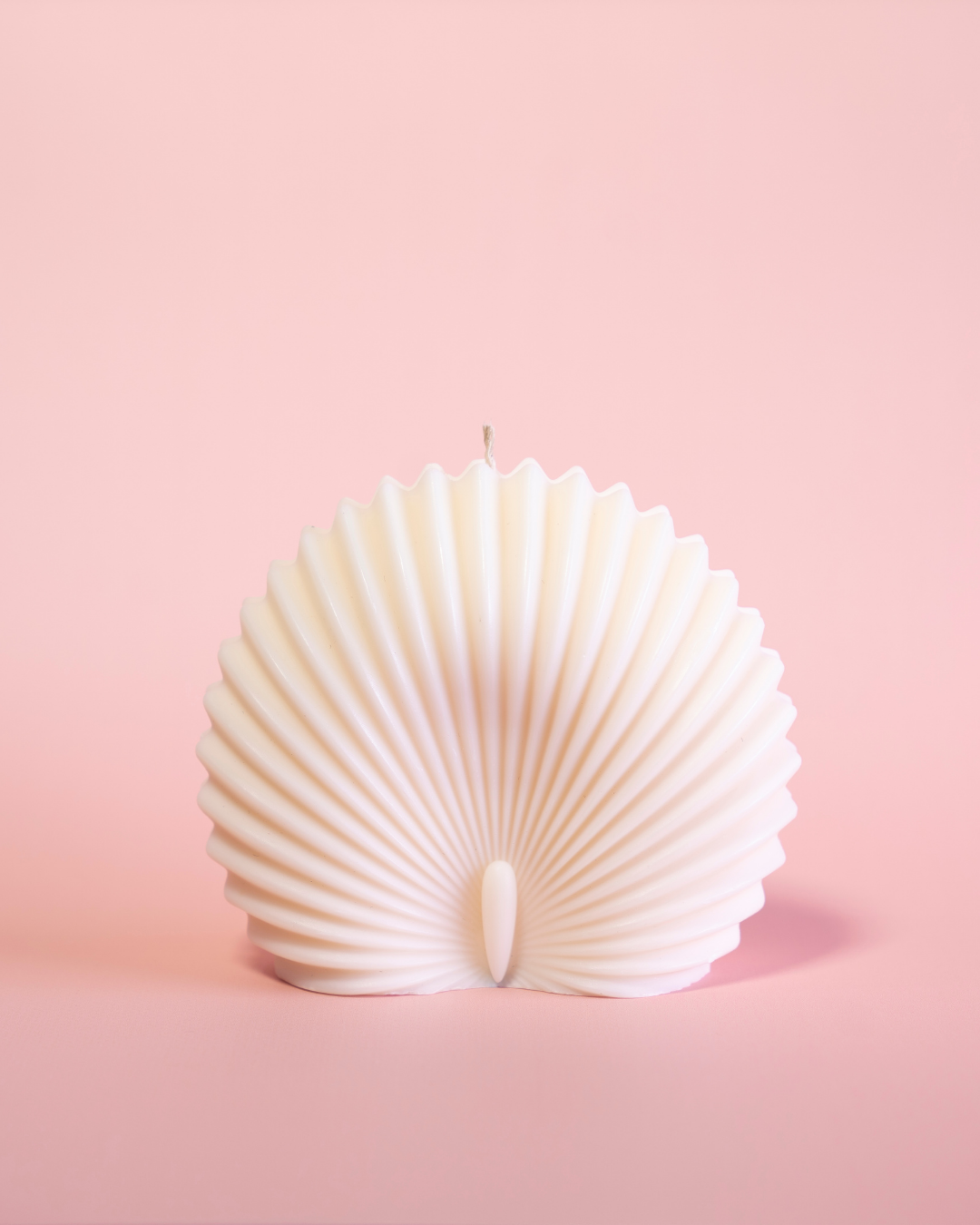 Horizon Shell Candle